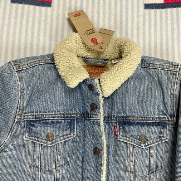 Levi’s Original Sherpa lined snap button trucker jacket - Picture 3 of 9